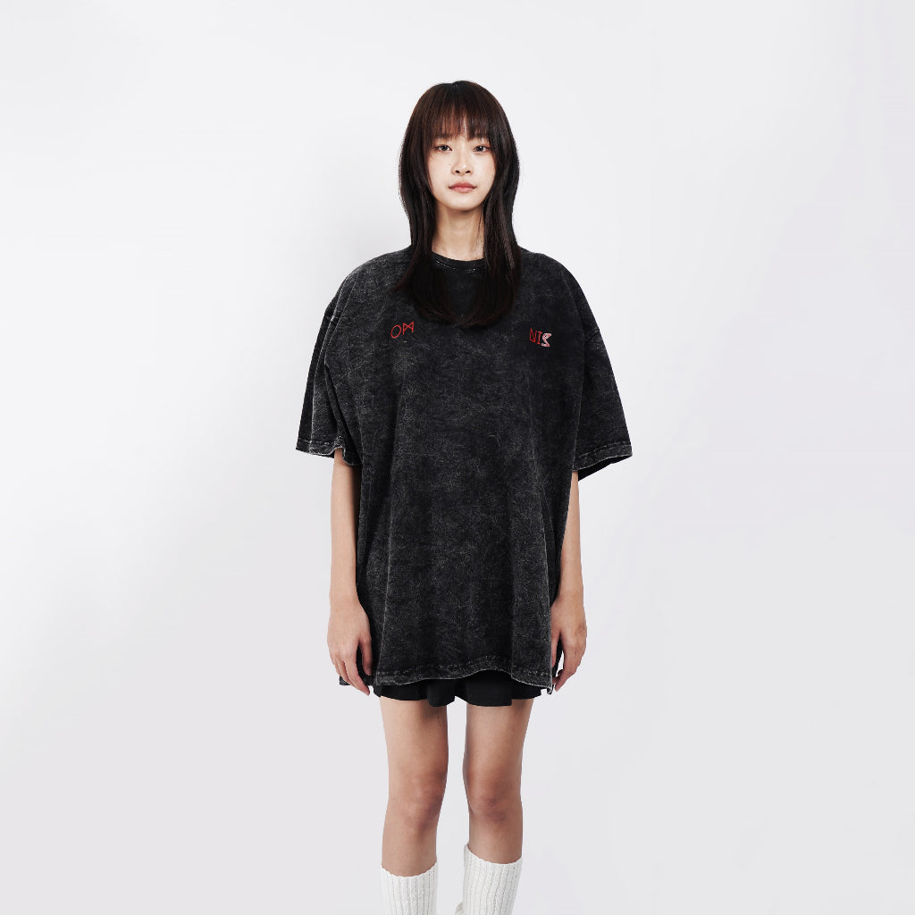 TAGGED - Omnis - Genesis of Pain Oversized Washed Queen Clinkz Tshirt